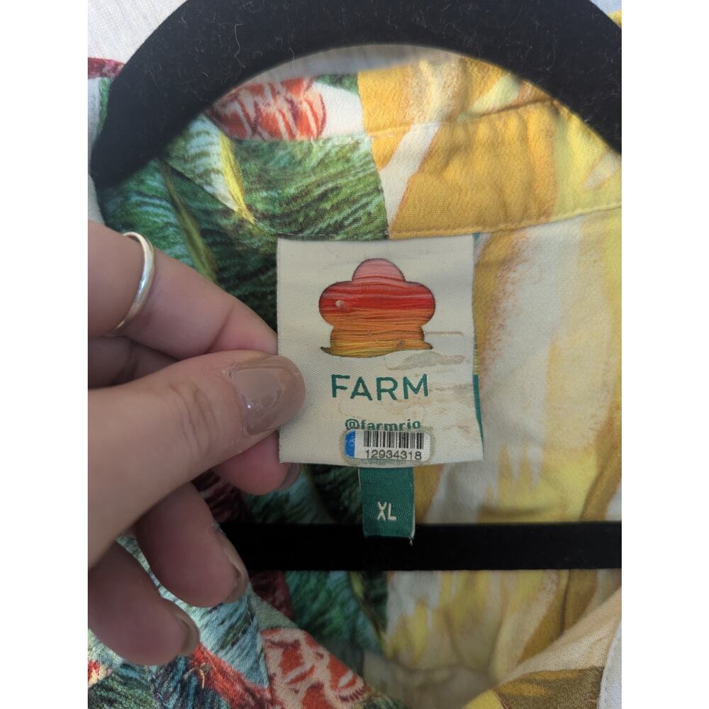 Farm Rio Split Tropical Print Button-Down Shirt – Size XL - Picture 3 of 3
